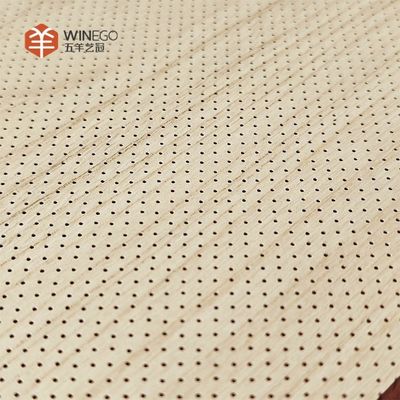 Yüksek trafik alanları için dayanıklı mikro delikli akustik panel